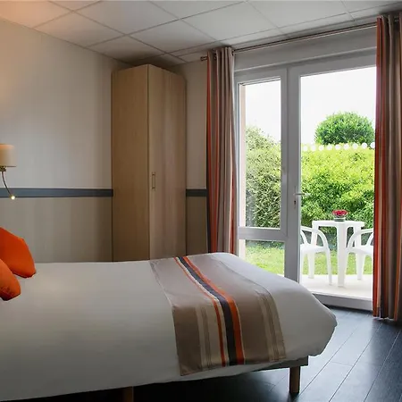 Hotell The Originals City, Clos De L'orgerie ,chateau Gonthier Château-Gontier