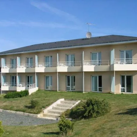 The Originals City, Clos De L'orgerie ,chateau Gonthier 2* Château-Gontier